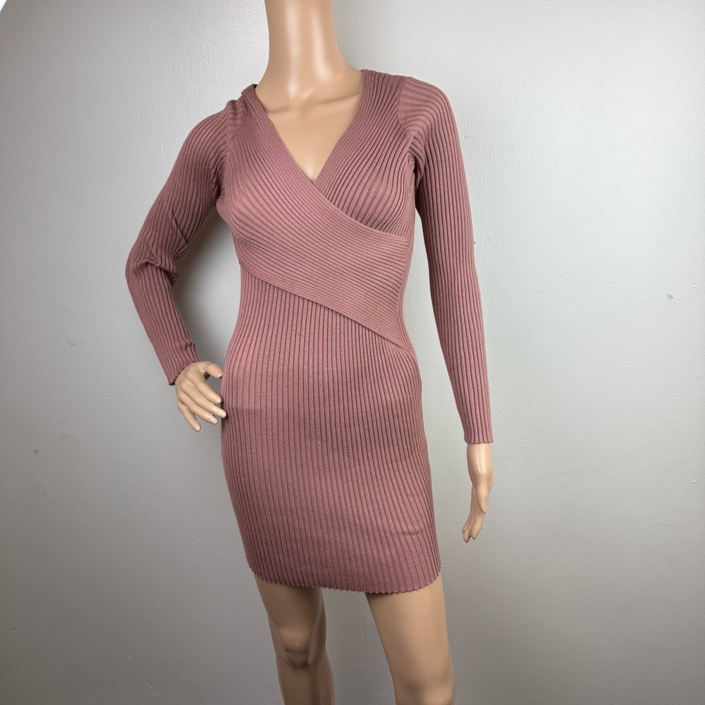 Charlotte Russe Women’s Bodycon Mini Ribbed Criss‎ Cross Mauve Dress Size Small